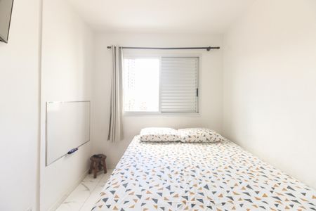 Quarto 1 de apartamento para alugar com 2 quartos, 56m² em Penha de França, São Paulo
