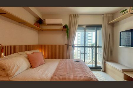 Quarto de kitnet/studio para alugar com 1 quarto, 26m² em Cerqueira César, São Paulo