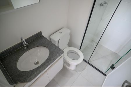 Apartamento para alugar com 38m², 2 quartos e sem vaga Apartamento para alugar com 38m², 2 quartos e sem vagaBanheiro