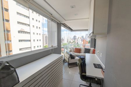 Varanda de apartamento à venda com 2 quartos, 69m² em Vila Mariana, São Paulo