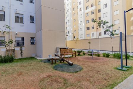 Apartamento para alugar com 41m², 2 quartos e sem vaga Apartamento para alugar com 41m², 2 quartos e sem vagaÁrea comum - Playground