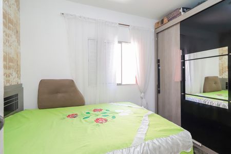 Casa à venda com 120m², 5 quartos e 4 vagasCasa 01 - Quarto 2