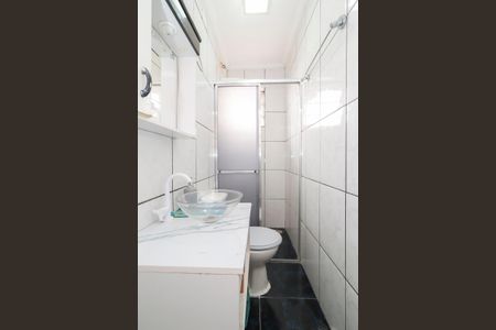 Casa à venda com 120m², 5 quartos e 4 vagasCasa 01 - Banheiro