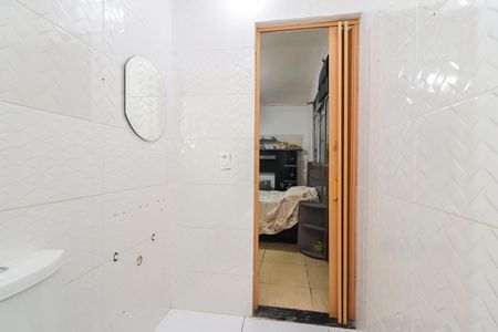 Casa à venda com 120m², 5 quartos e 4 vagasCasa 02 - Banheiro da Suíte 1