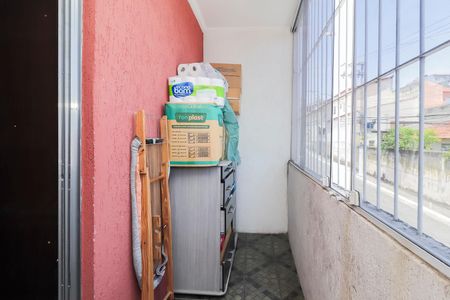 Casa à venda com 120m², 5 quartos e 4 vagasCasa 01 - Varanda da Suíte 1