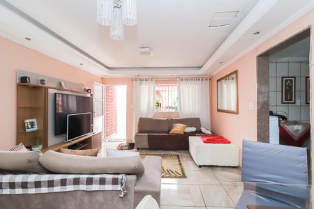 Casa à venda com 120m², 5 quartos e 4 vagasCasa 01 - Sala