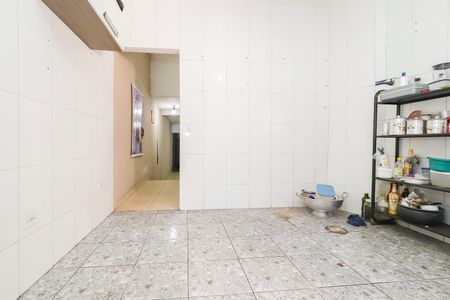 Casa à venda com 120m², 5 quartos e 4 vagasCasa 02 - Cozinha