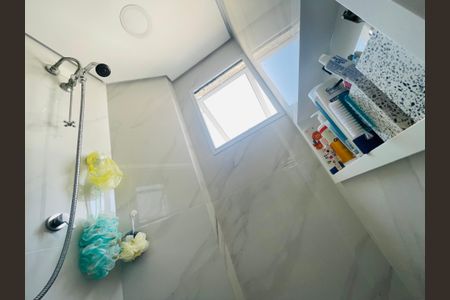 Apartamento à venda com 54m², 2 quartos e 1 vaga Apartamento à venda com 54m², 2 quartos e 1 vagaBanheiro