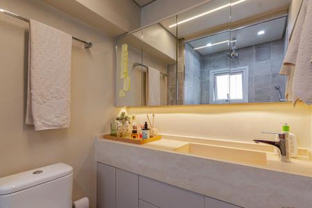 Apartamento para alugar com 89m², 2 quartos e 1 vaga Apartamento para alugar com 89m², 2 quartos e 1 vagaBanheiro da Suíte