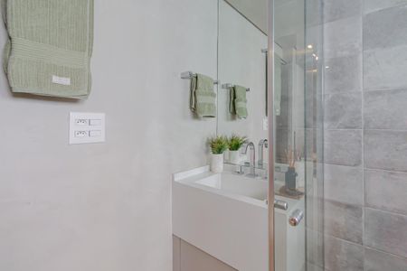 Apartamento para alugar com 89m², 2 quartos e 1 vaga Apartamento para alugar com 89m², 2 quartos e 1 vagaBanheiro da Suíte 2