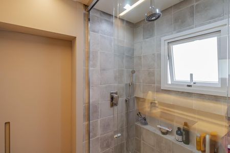 Apartamento para alugar com 89m², 2 quartos e 1 vaga Apartamento para alugar com 89m², 2 quartos e 1 vagaBanheiro da Suíte