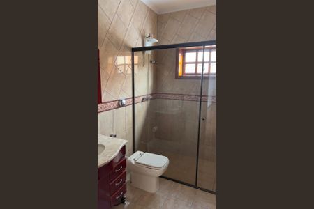 Casa à venda com 259m², 3 quartos e 6 vagas Casa à venda com 259m², 3 quartos e 6 vagasBanheiro