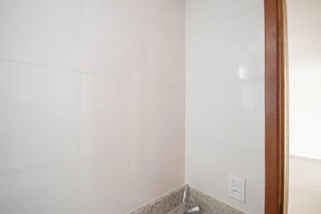 Apartamento para alugar com 50m², 2 quartos e sem vaga Apartamento para alugar com 50m², 2 quartos e sem vagaBanheiro Social