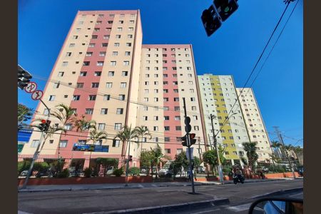 Apartamento à venda com 59m², 2 quartos e 1 vaga Apartamento à venda com 59m², 2 quartos e 1 vagaFachada