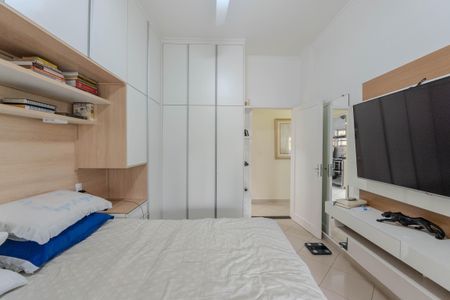 Apartamento à venda com 117m², 3 quartos e 1 vaga Apartamento à venda com 117m², 3 quartos e 1 vagaQuarto 2