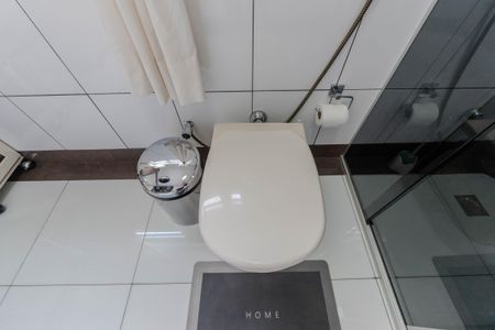 Apartamento à venda com 117m², 3 quartos e 1 vaga Apartamento à venda com 117m², 3 quartos e 1 vagaBanheiro 1