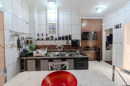 Apartamento à venda com 117m², 3 quartos e 1 vaga Apartamento à venda com 117m², 3 quartos e 1 vagaCozinha