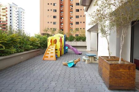 Apartamento para alugar com 420m², 4 quartos e 3 vagasÁrea comum - Playground