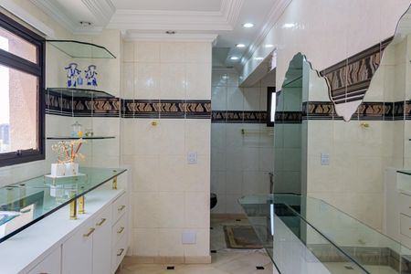 Apartamento para alugar com 420m², 4 quartos e 3 vagasBanheiro 2