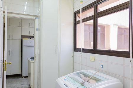 Apartamento para alugar com 420m², 4 quartos e 3 vagasÁrea de Serviço