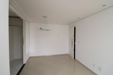 Apartamento para alugar com 49m², 2 quartos e 1 vagaSala