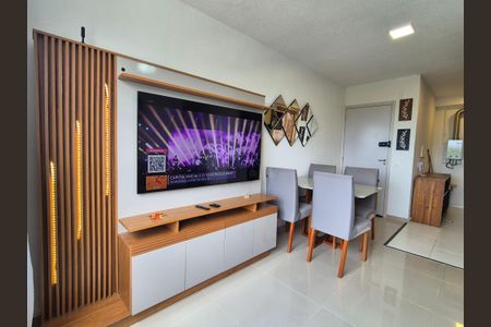 Sala de apartamento para alugar com 2 quartos, 45m² em Recreio dos Bandeirantes, Rio de Janeiro