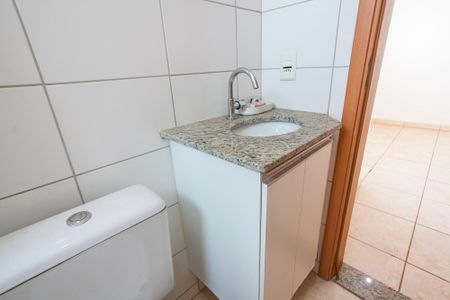 Apartamento para alugar com 50m², 2 quartos e 1 vaga Apartamento para alugar com 50m², 2 quartos e 1 vagaBanheiro