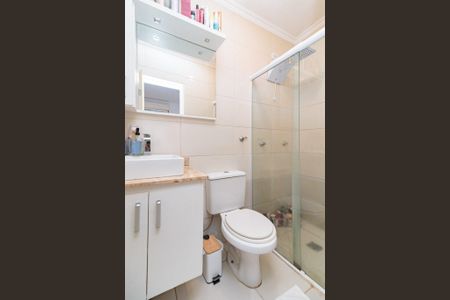 Banheiro de kitnet/studio para alugar com 1 quarto, 30m² em Cristo Redentor, Porto Alegre