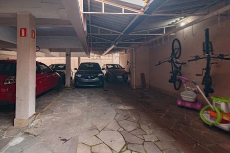 Garagem de kitnet/studio para alugar com 1 quarto, 30m² em Cristo Redentor, Porto Alegre
