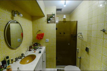 Apartamento à venda com 165m², 3 quartos e 1 vagaBanheiro Social