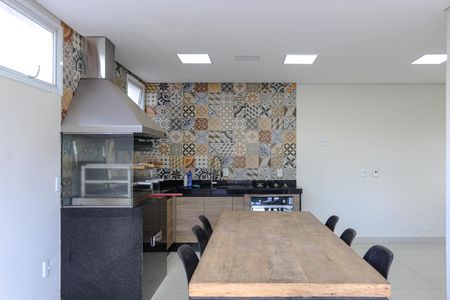 Casa de condomínio para alugar com 240m², 4 quartos e 4 vagasChurrasqueira