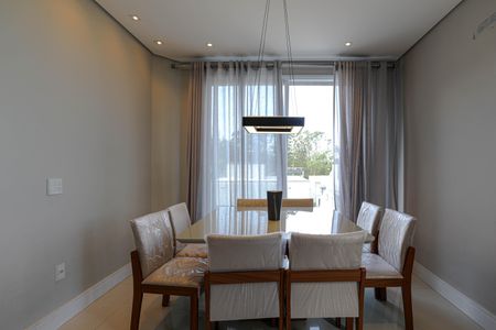 Casa de condomínio para alugar com 240m², 4 quartos e 4 vagasSala de Jantar