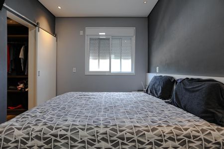 Casa de condomínio para alugar com 240m², 4 quartos e 4 vagasSuíte 3