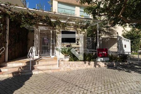 Apartamento à venda com 62m², 2 quartos e 1 vaga Apartamento à venda com 62m², 2 quartos e 1 vagaFACHADA