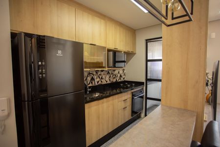 Apartamento à venda com 62m², 2 quartos e 1 vaga Apartamento à venda com 62m², 2 quartos e 1 vagaCOZINHA