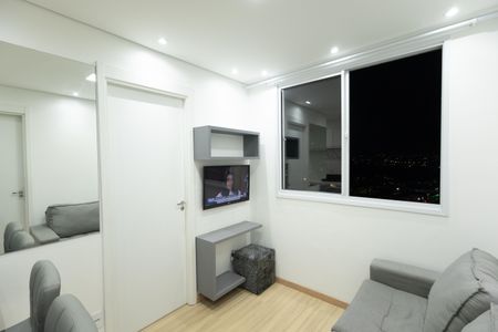 Sala de apartamento para alugar com 2 quartos, 39m² em Jardim Prudência, São Paulo