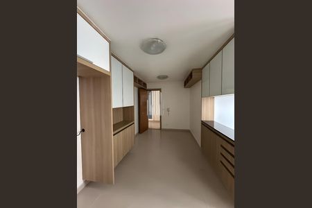 Apartamento para alugar com 202m², 4 quartos e 2 vagas Apartamento para alugar com 202m², 4 quartos e 2 vagasQuarto 1