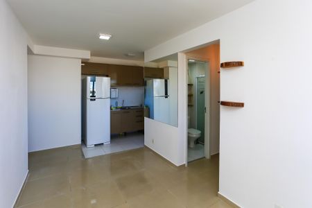 Sala  de apartamento à venda com 2 quartos, 42m² em Jardim Taboao, São Paulo