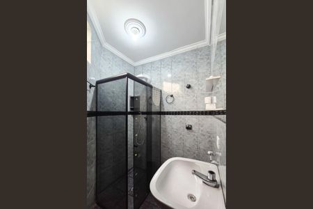 Casa à venda com 450m², 4 quartos e 2 vagasBanheiro da Suíte 1