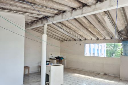 Casa à venda com 450m², 4 quartos e 2 vagasÁrea de Serviço