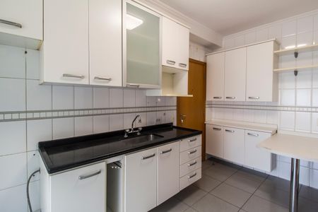 Apartamento para alugar com 140m², 3 quartos e 2 vagasCozinha