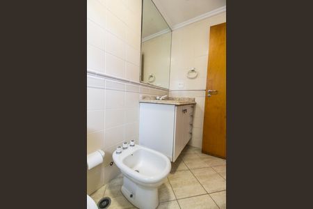 Apartamento para alugar com 140m², 3 quartos e 2 vagasBanheiro da Suíte