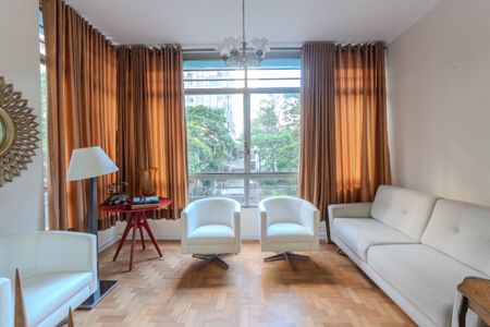 Apartamento à venda com 176m², 3 quartos e sem vaga Apartamento à venda com 176m², 3 quartos e sem vagaSala