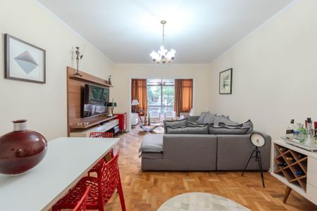 Apartamento à venda com 176m², 3 quartos e sem vaga Apartamento à venda com 176m², 3 quartos e sem vagaSala