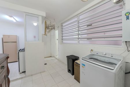 Apartamento à venda com 176m², 3 quartos e sem vaga Apartamento à venda com 176m², 3 quartos e sem vagaÁrea de Serviço