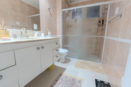 Apartamento à venda com 176m², 3 quartos e sem vaga Apartamento à venda com 176m², 3 quartos e sem vagaBanheiro