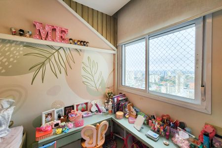 Apartamento à venda com 116m², 3 quartos e 2 vagasSuíte 2