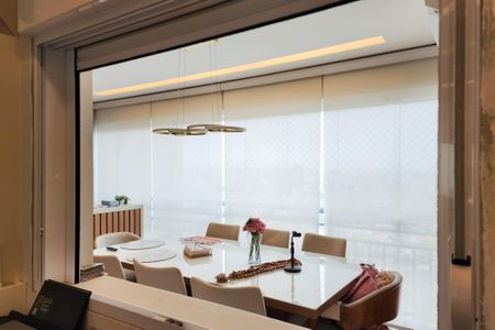 Apartamento à venda com 116m², 3 quartos e 2 vagasVista da Suíte 1