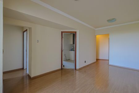 Apartamento à venda com 78m², 3 quartos e 1 vaga Apartamento à venda com 78m², 3 quartos e 1 vagaSala