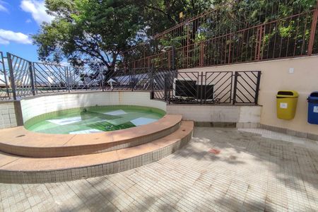 Apartamento à venda com 78m², 3 quartos e 1 vaga Apartamento à venda com 78m², 3 quartos e 1 vagaÁrea comum - Piscina